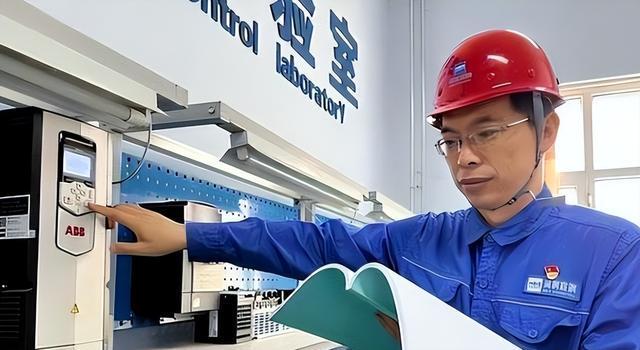  从质疑到颠覆：中国超级钢如何破解核聚变“不可能三角” IT技术