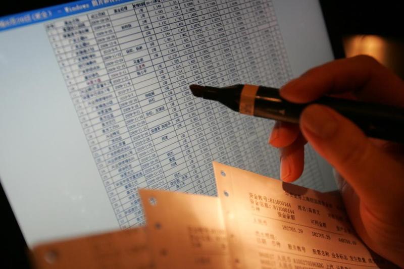  芬内尔执导《呼啸山庄》上映；色彩绚烂的荒原爱情，重构经典还是冒险尝试？ 影视小说