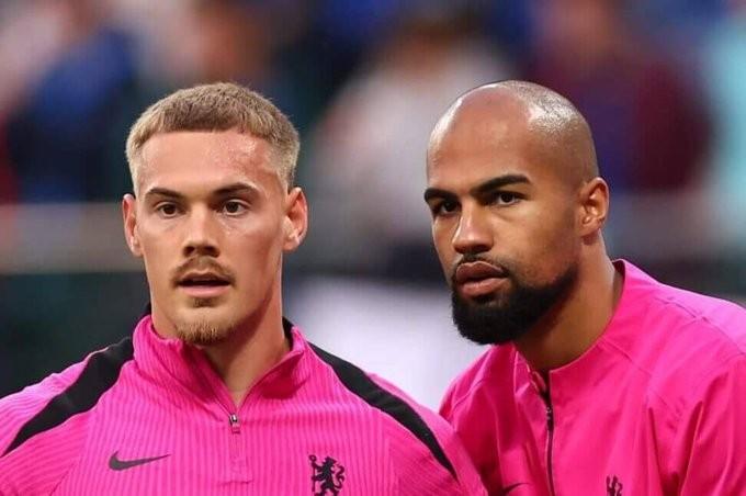  切尔西门将约恩森腹股沟轻伤缺阵；今日主场对纽卡斯尔联首发调整明显。 体育新闻