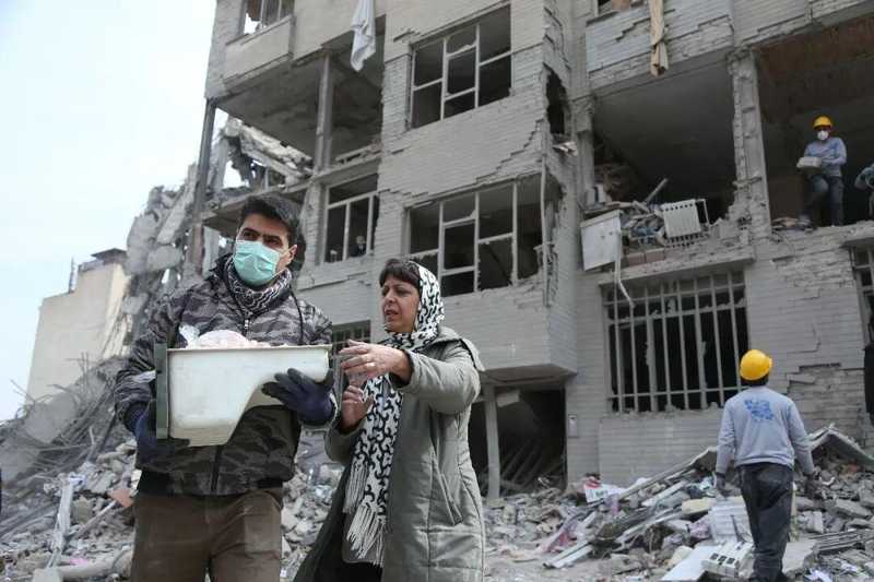  中东局势持续紧张；美国计划组建霍尔木兹海峡护航联盟；伊朗方面发出明确警告。 新闻