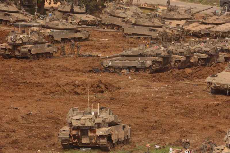  中东局势持续紧张；美国计划组建霍尔木兹海峡护航联盟；伊朗方面发出明确警告。 新闻