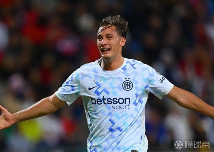  阿森纳瞄准国米新星皮奥；经纪人透露忠诚心愿，续约谈判悄然展开。 体育新闻