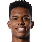  切尔西年轻天才埃斯特旺；腿筋尚未痊愈，回归仅为逐步合练。 体育新闻