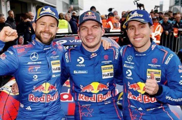 北环赛道风云再起;维斯塔潘领衔梅赛德斯;NLS2冠军到手。 体育新闻 北环赛道风云再起;维斯塔潘领衔梅赛德斯;NLS2冠军到手。 体育新闻