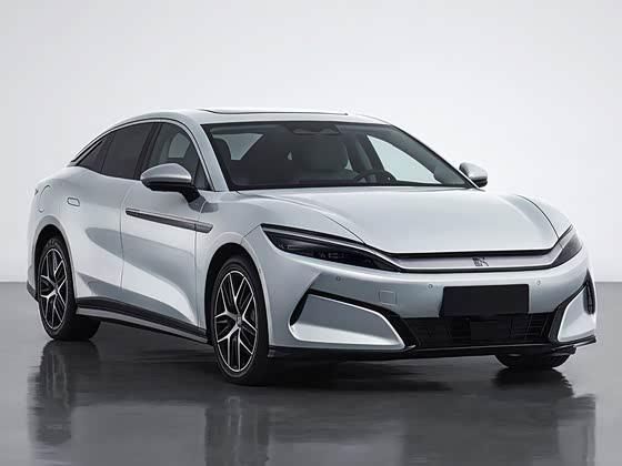  2026纯电旗舰轿车深度横评：技术参数背后的实用价值解析 汽车科技