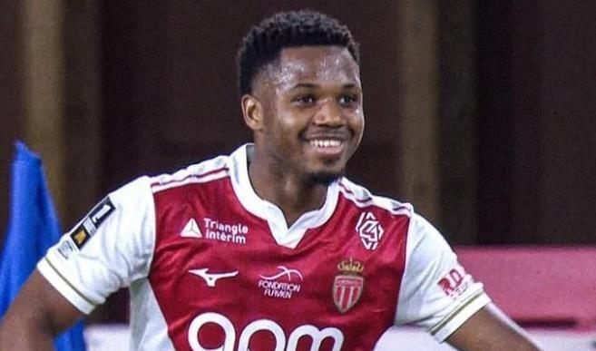  【深度复盘】法蒂的职业生涯过山车：从8000万欧元到U型反转的技术解码 体育新闻