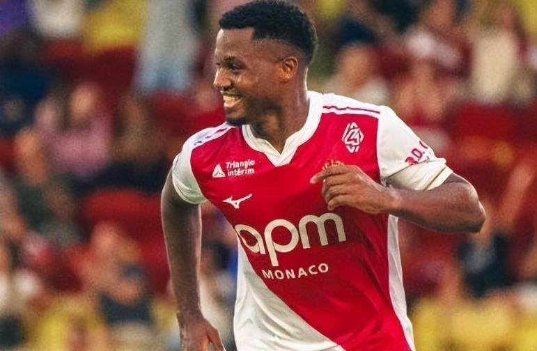  【深度复盘】法蒂的职业生涯过山车：从8000万欧元到U型反转的技术解码 体育新闻