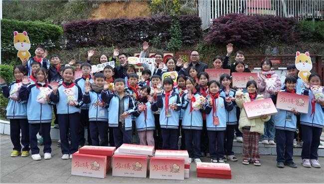  光影技术深度解析：米连科技如何用千年非遗点燃乡村教育新范式 企业服务