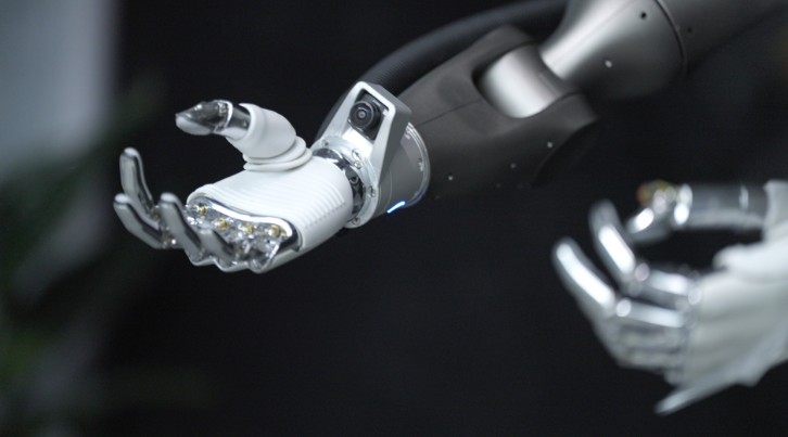  技术深耕与资本共振：小马智行「美股+港股」双上市背后的Robotaxi规模化密码 IT技术