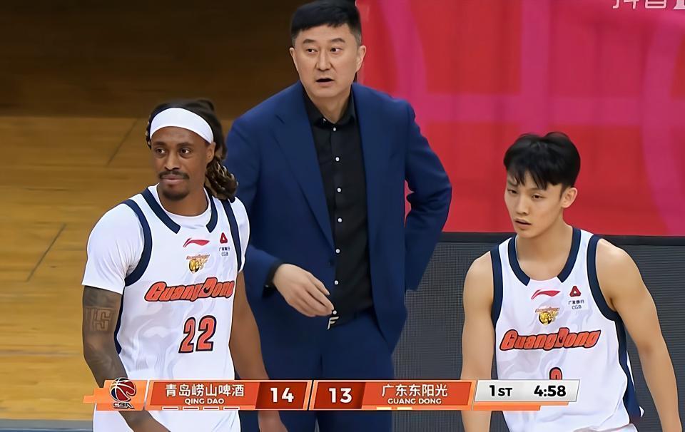  当你最信任的人都不在：广东队这场胜利，像极了人生中那些咬牙扛过去的夜晚 体育新闻